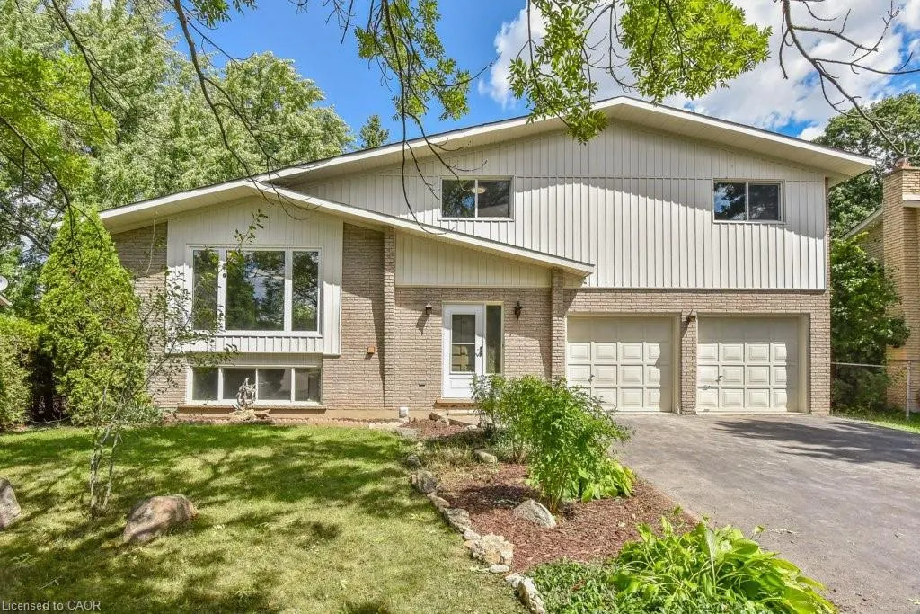 590 Canewood Crescent, #Main