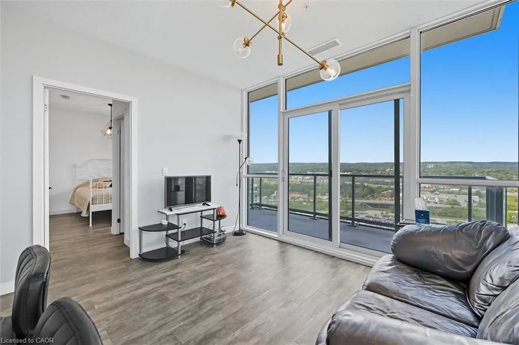 2087 Fairview Street, #2309