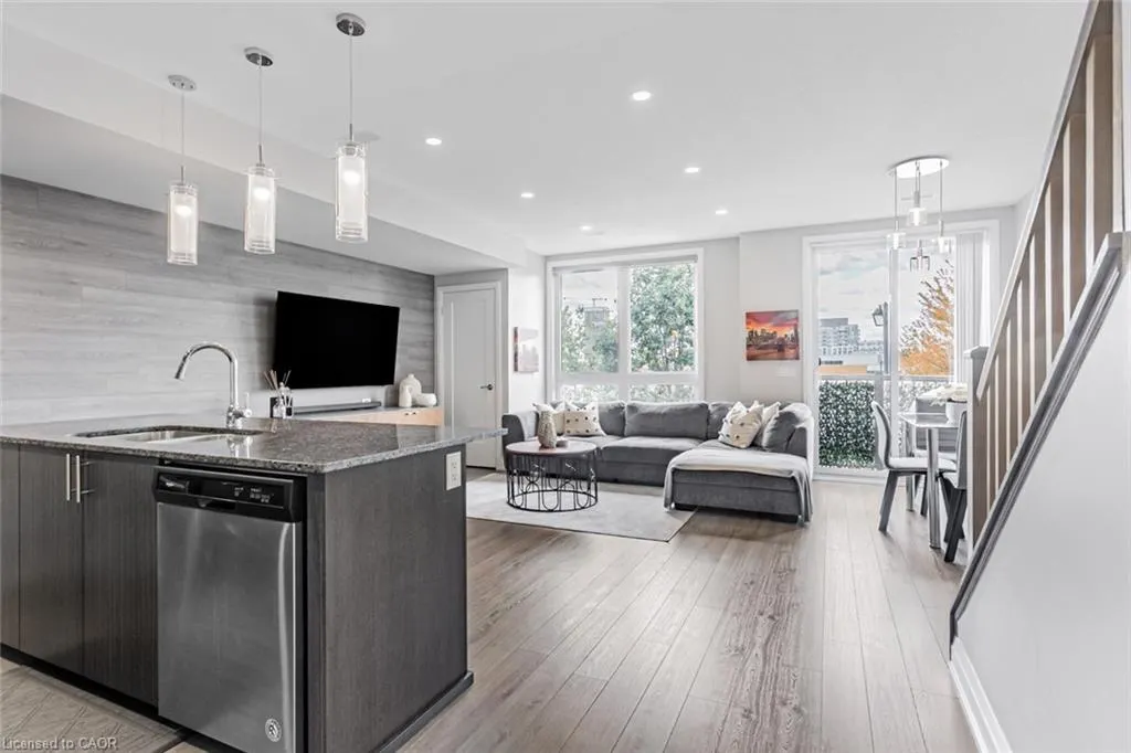 1210 Main Street, #203