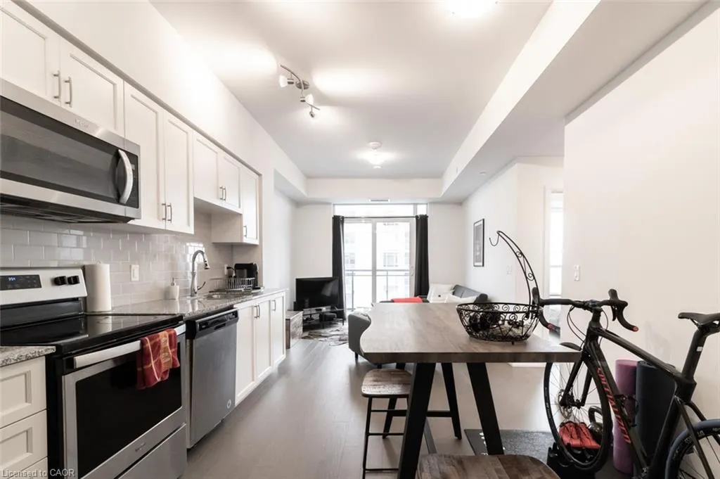 155 Caroline Street S, #1005