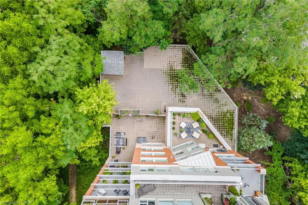 77 Governors Road, #204