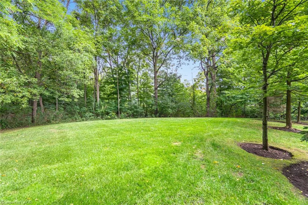 77 Governors Road, #204