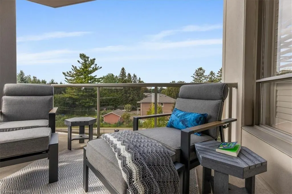 539 Belmont Avenue W, #502