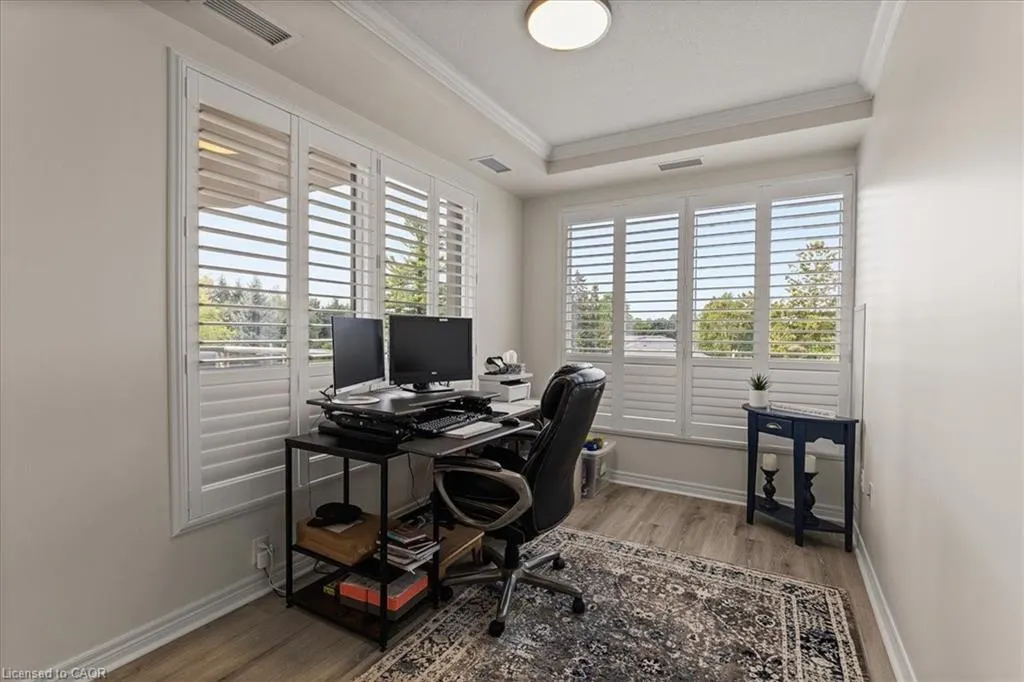 539 Belmont Avenue W, #502