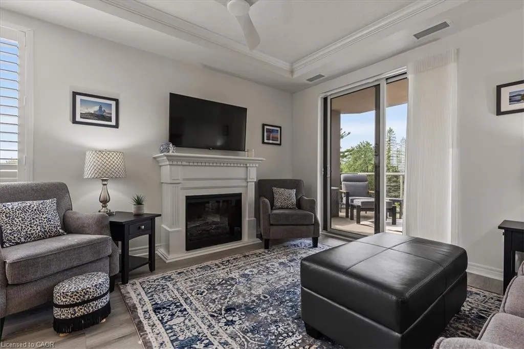 539 Belmont Avenue W, #502