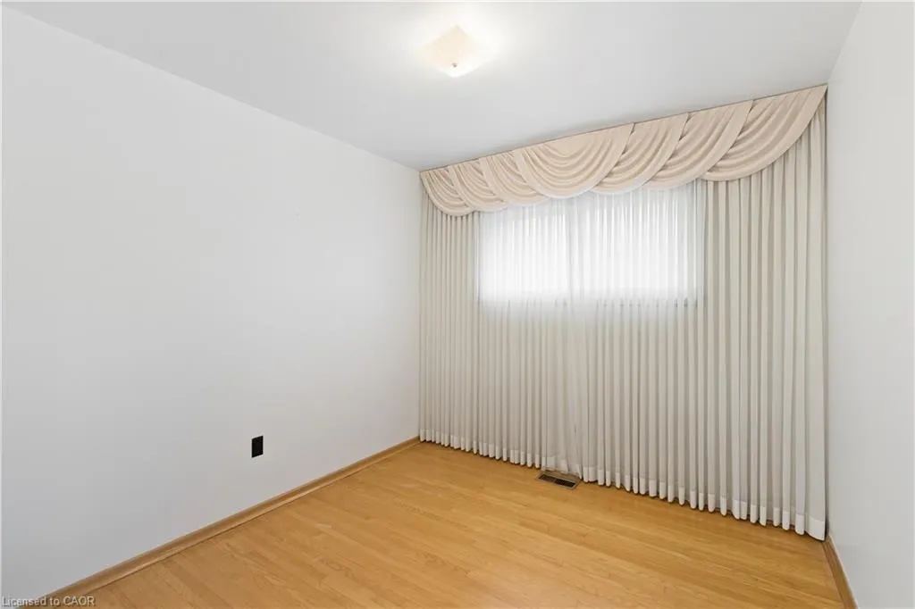98 East 16th Street