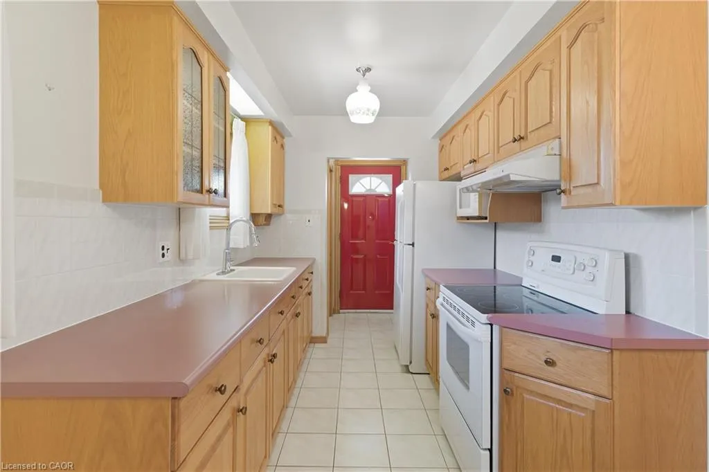 98 East 16th Street