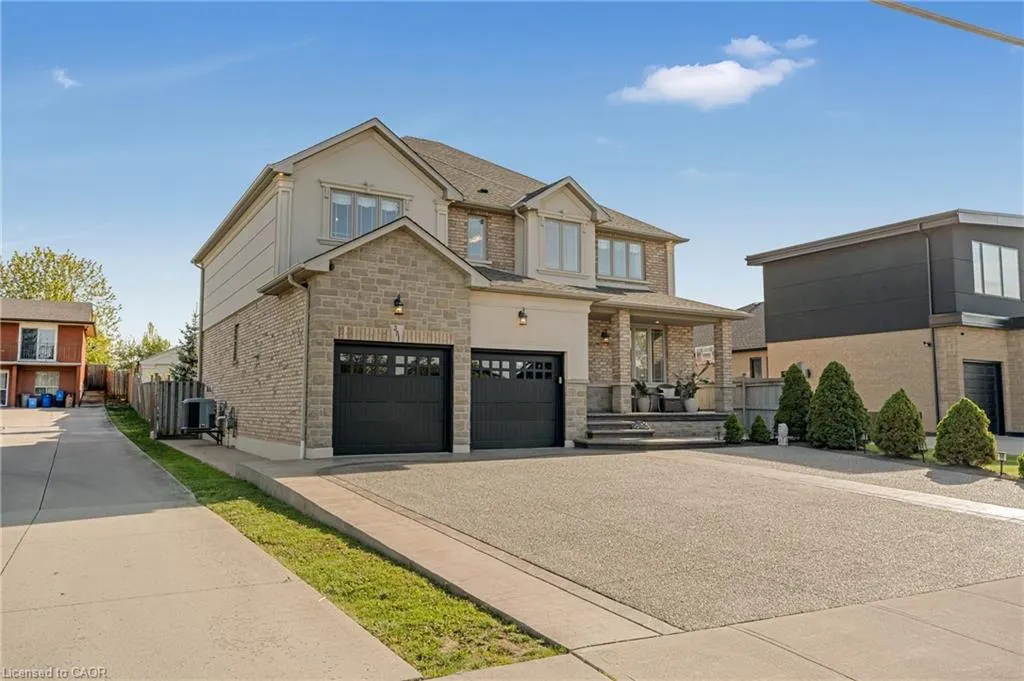 351 Highland Road W
