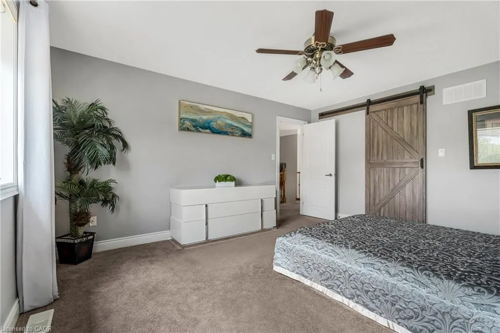 351 Highland Road W