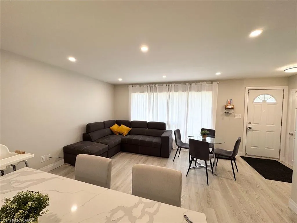 160 Macassa Avenue, #Main