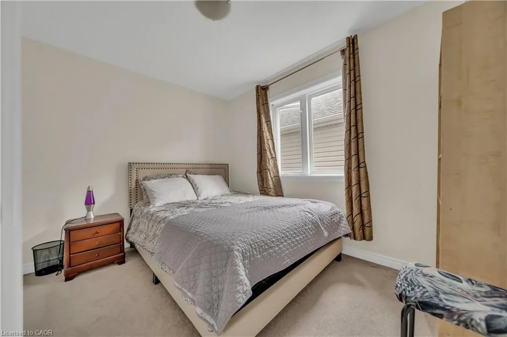 190 Eden Oak Trail