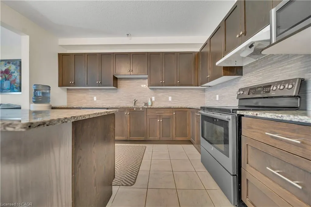 190 Eden Oak Trail