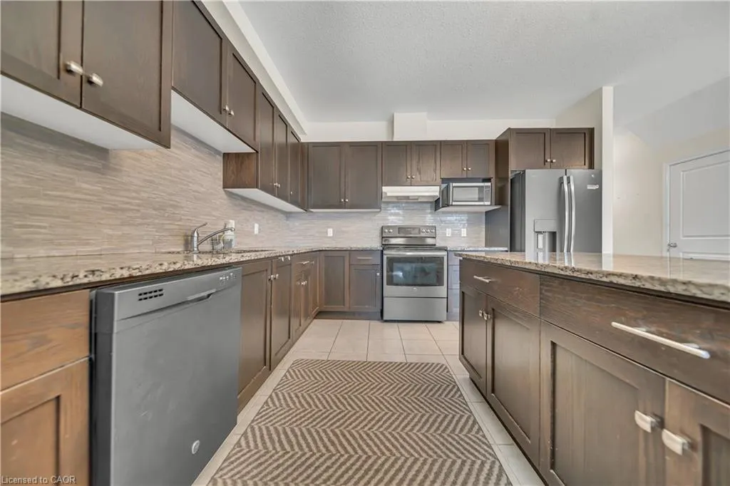 190 Eden Oak Trail