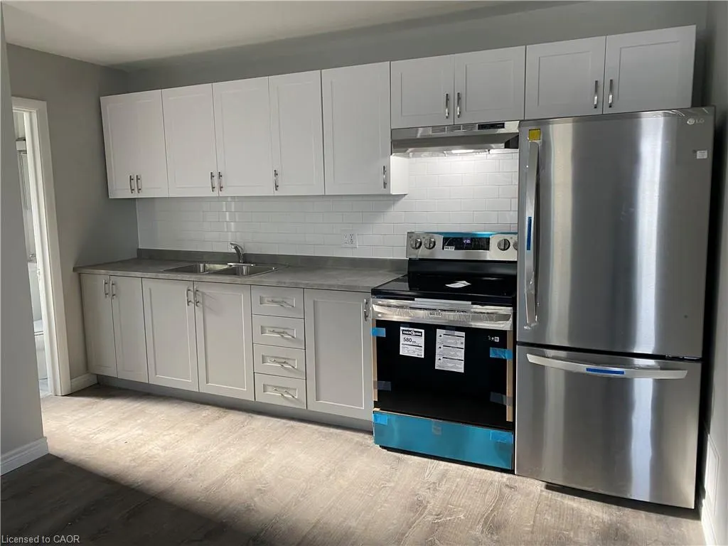 206 Queenston Road, #3