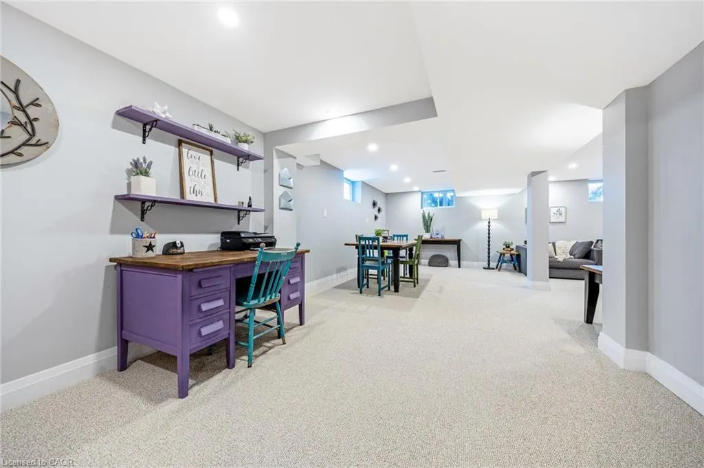 390 Woodward Avenue
