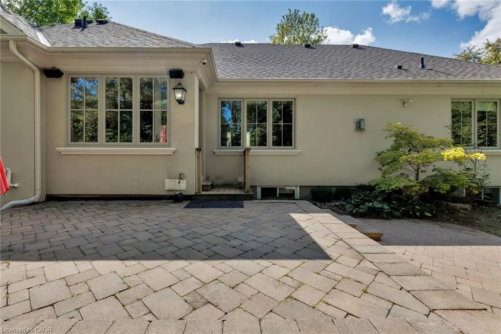 2448 Bridge Road