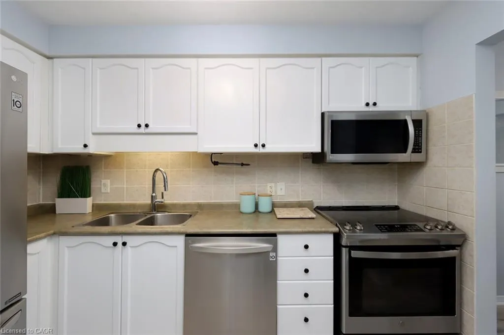 1771 Upper Wentworth Street, #25