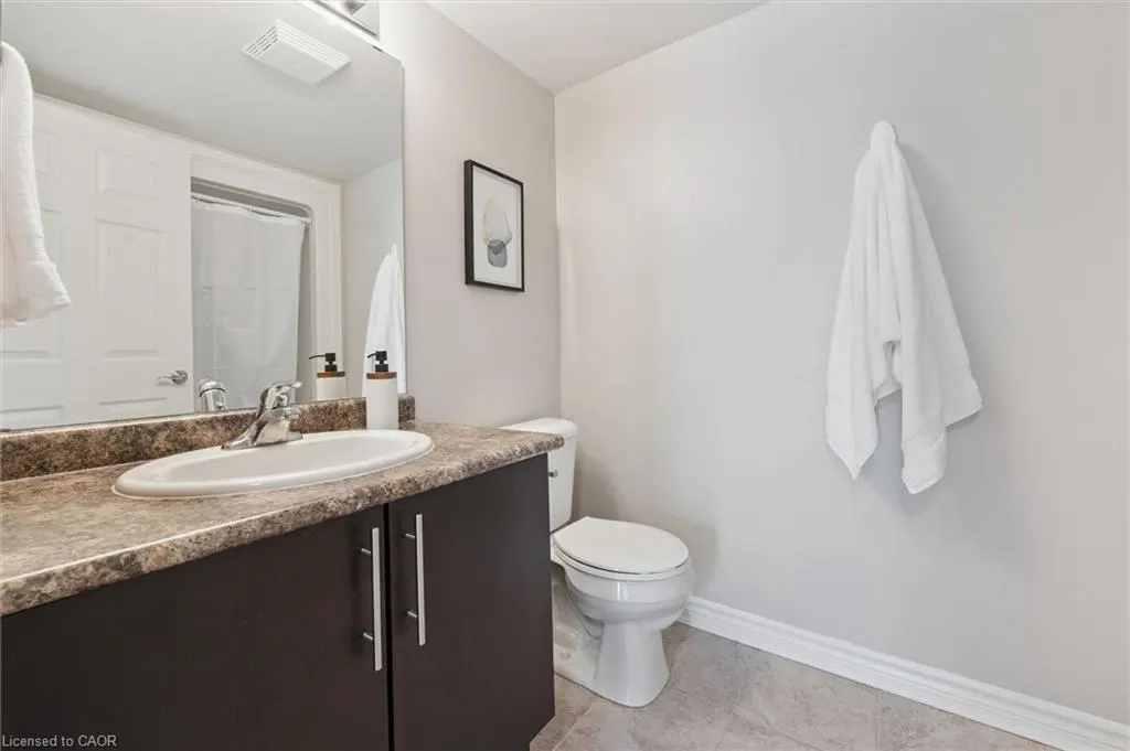 776 Laurelwood Drive, #301