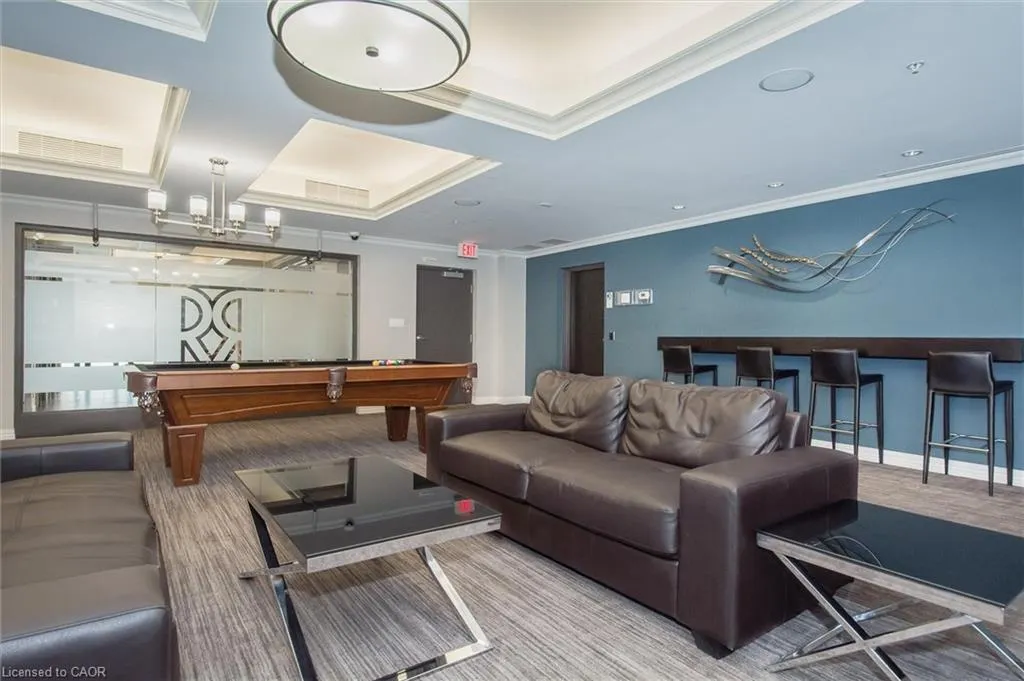 776 Laurelwood Drive, #301