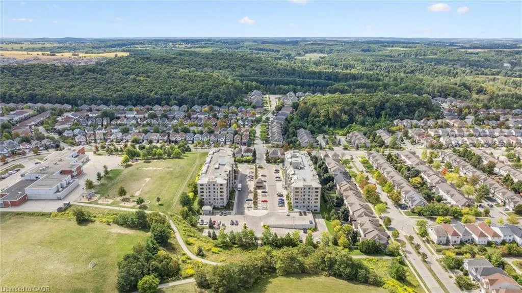 776 Laurelwood Drive, #301