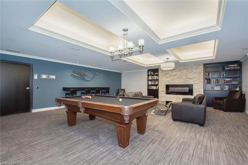 776 Laurelwood Drive, #301