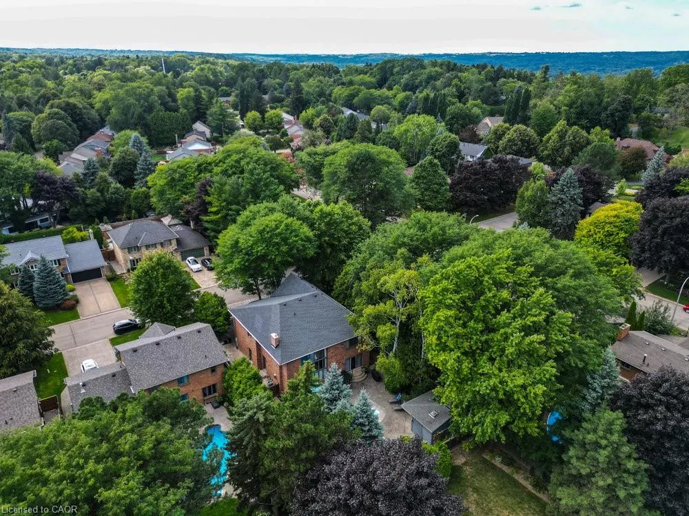 223 Briar Hill Crescent