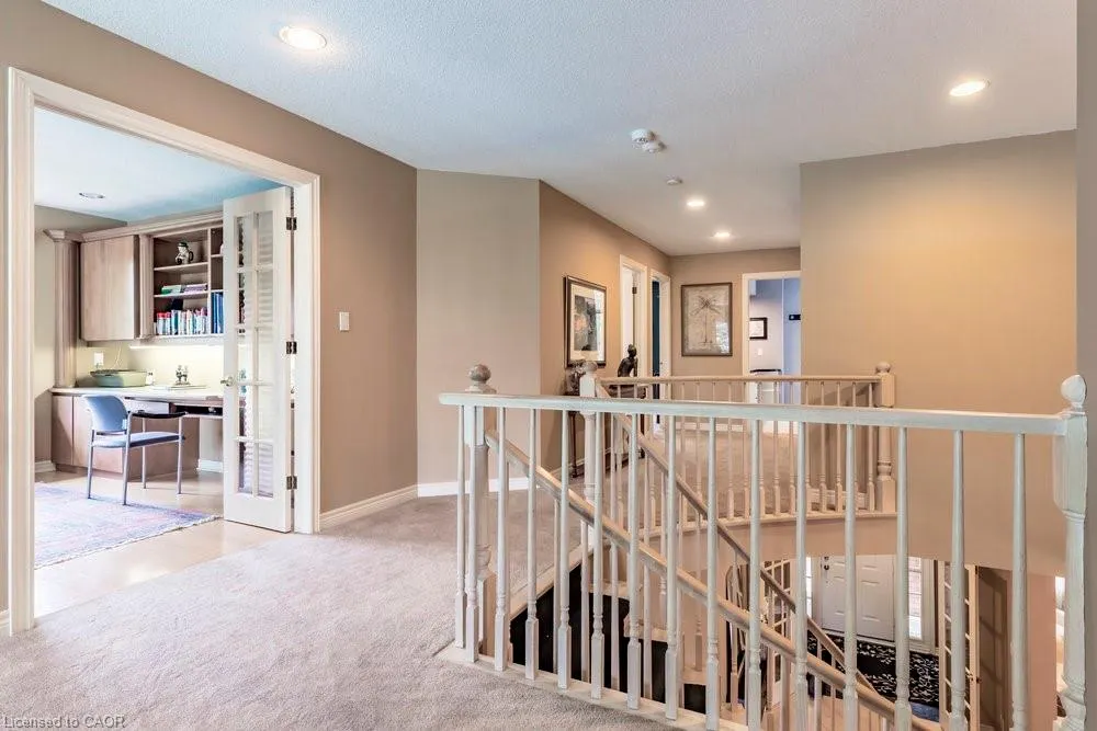 223 Briar Hill Crescent