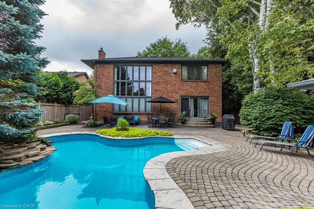 223 Briar Hill Crescent