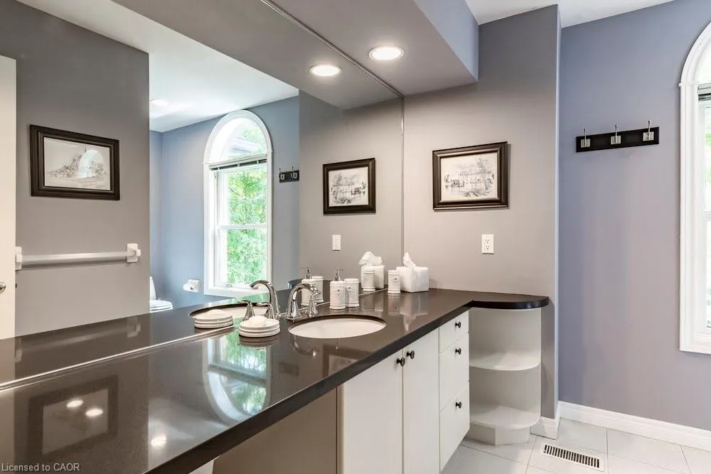 223 Briar Hill Crescent