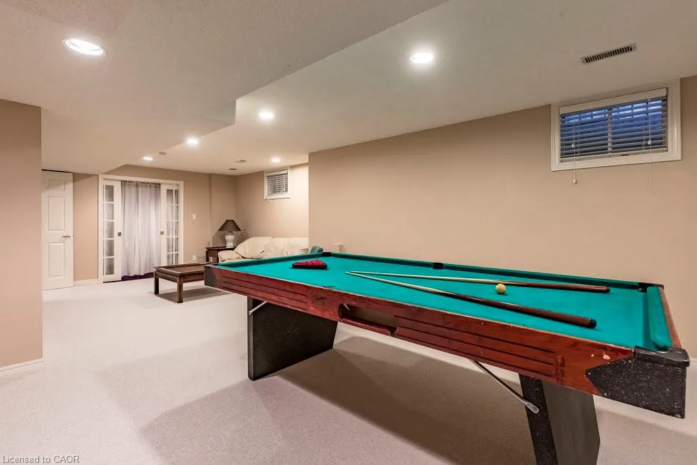 223 Briar Hill Crescent