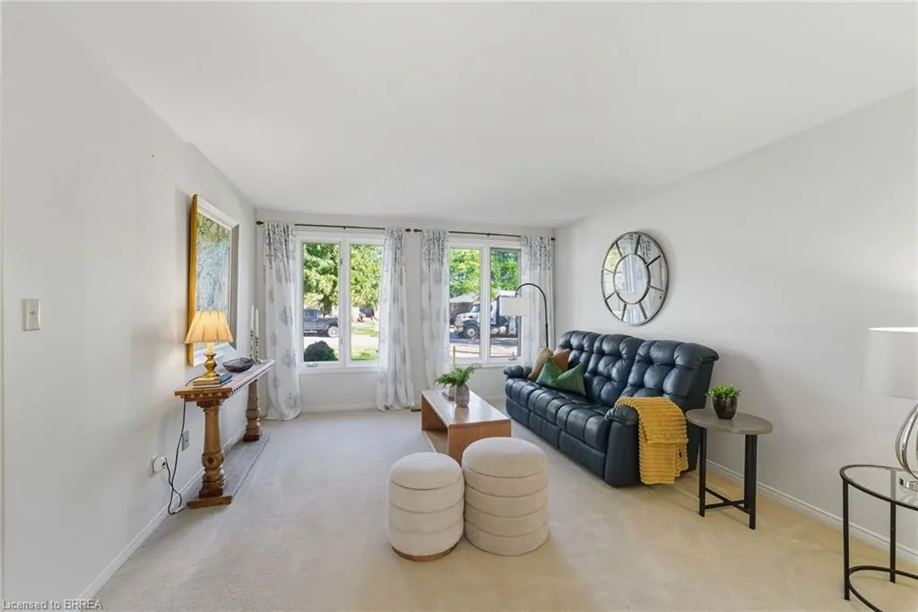 31 Belaire Road