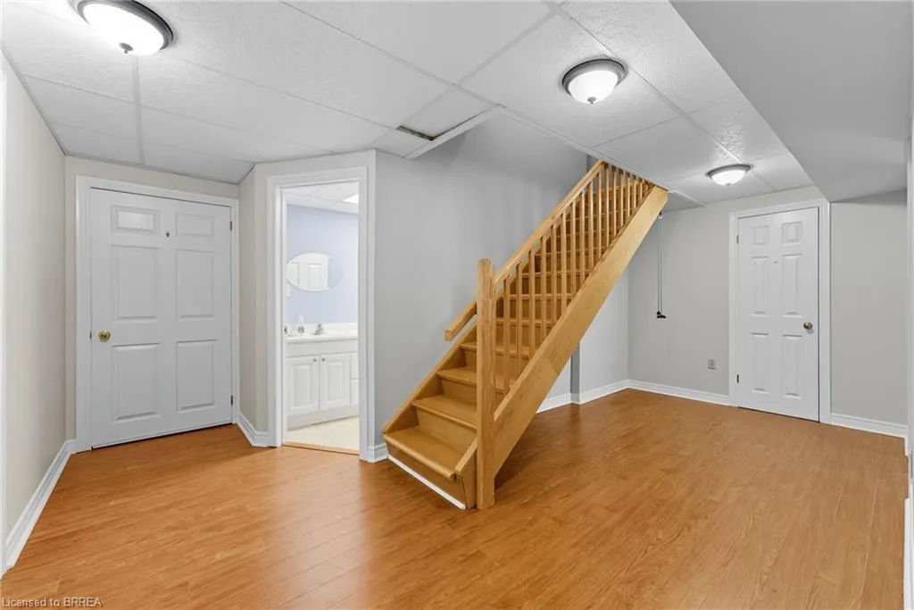 31 Belaire Road