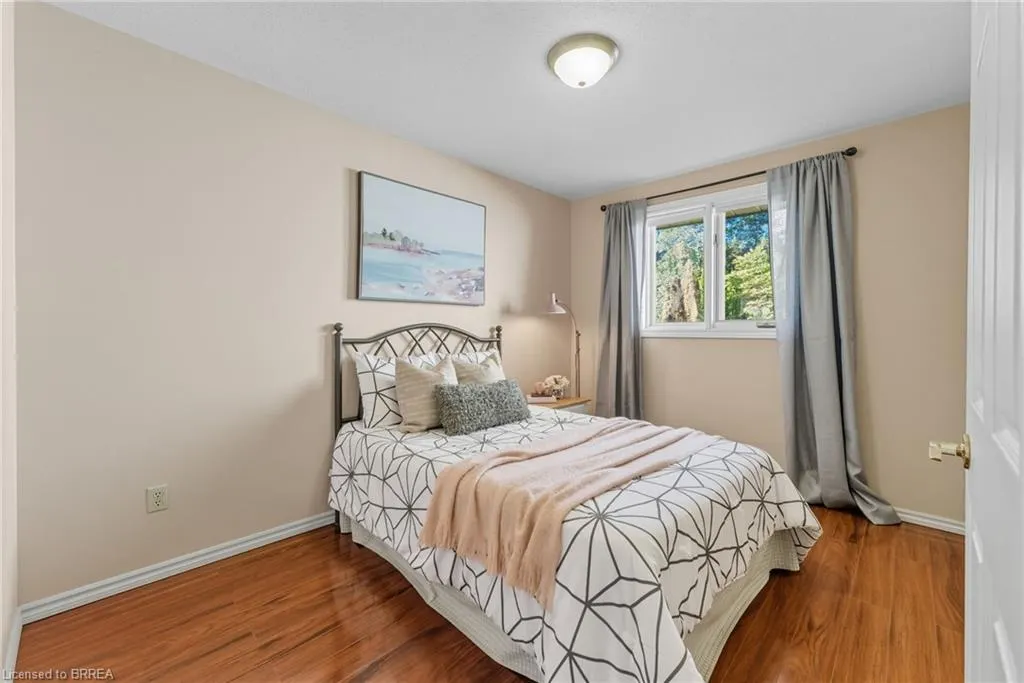 31 Belaire Road