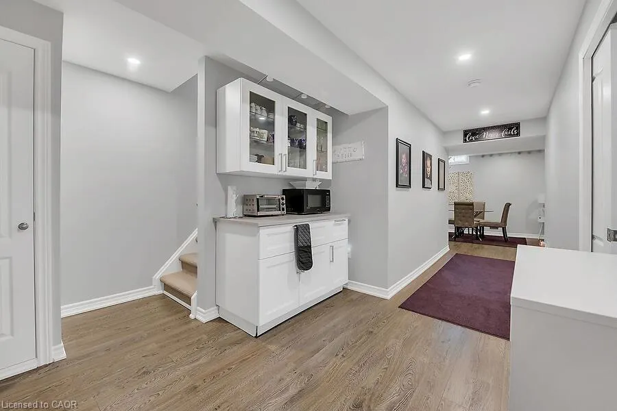 5181 Wood Crescent