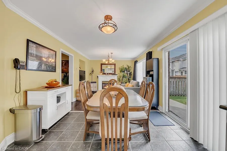 5181 Wood Crescent