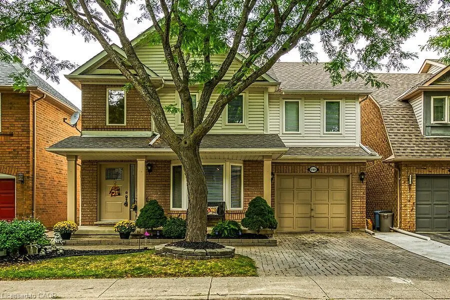 5181 Wood Crescent