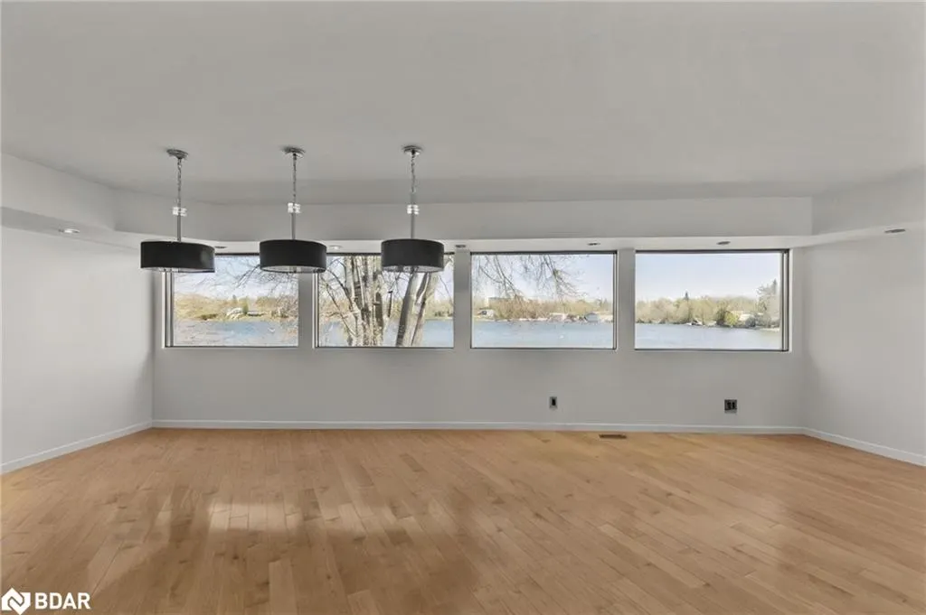 183 Cedar Island Road