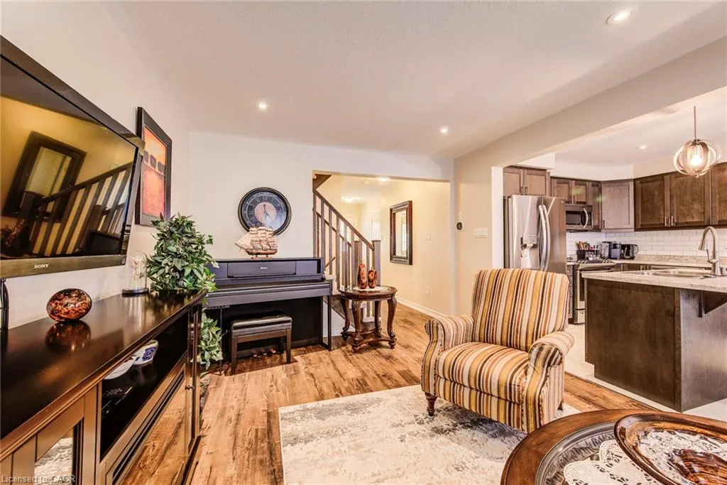7 Stratus Street