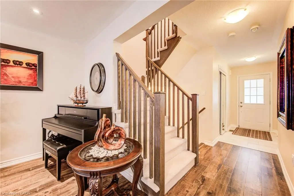 7 Stratus Street
