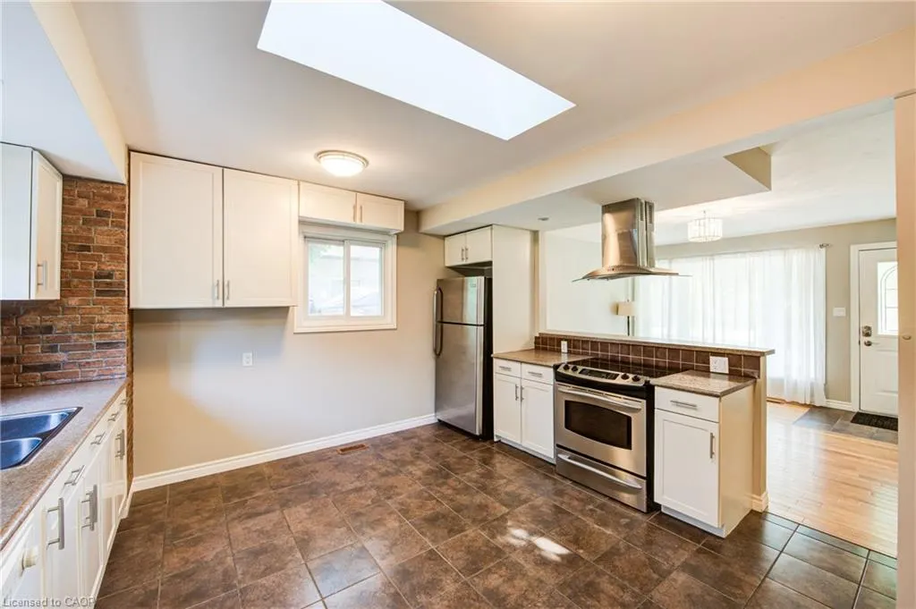 1319 Roseville Road