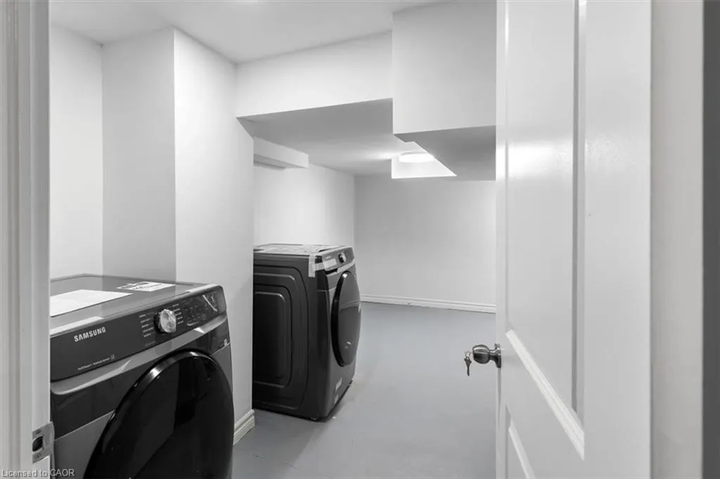 915 Magdalena Court, #Basement