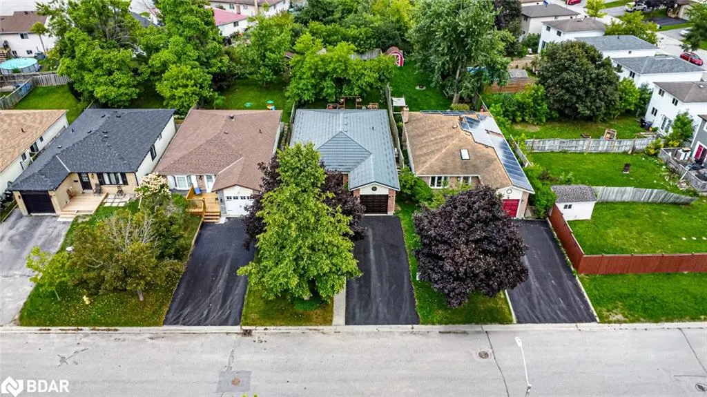 92 Hickling Trail