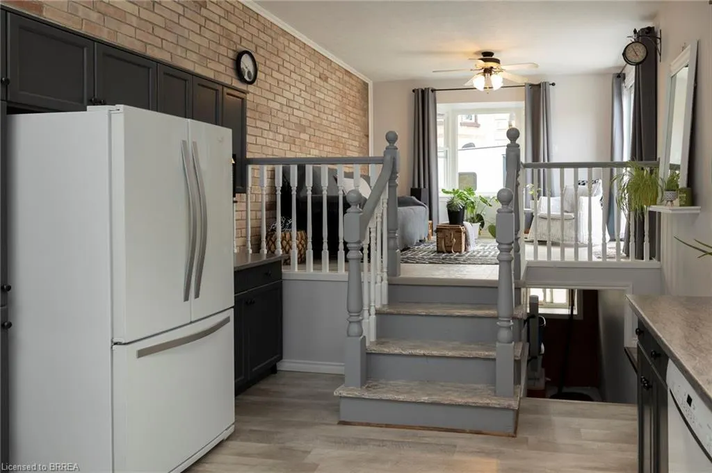 14 Elgin Street W