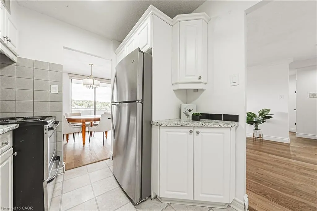 2055 Upper Middle Road, #509