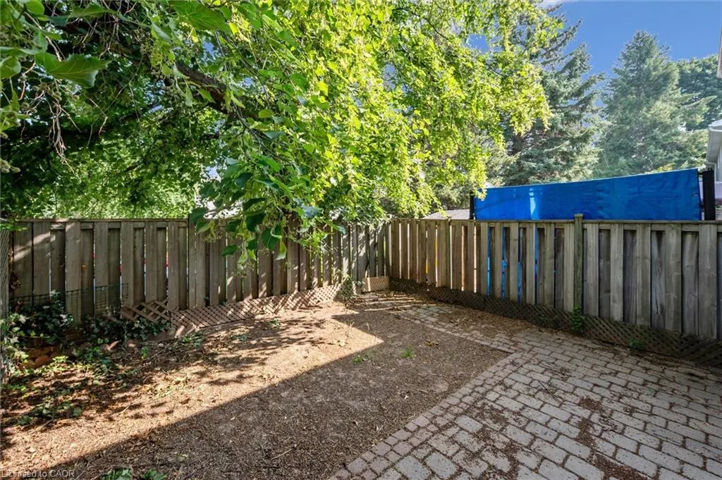 32 Mowat Boulevard, #52