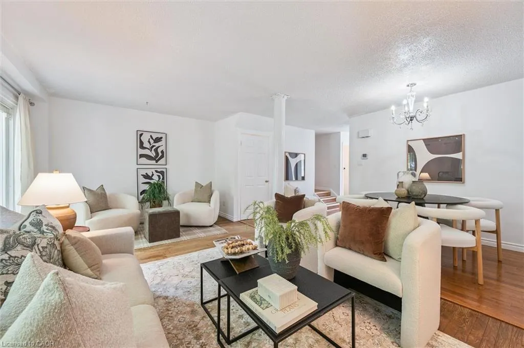 32 Mowat Boulevard, #52