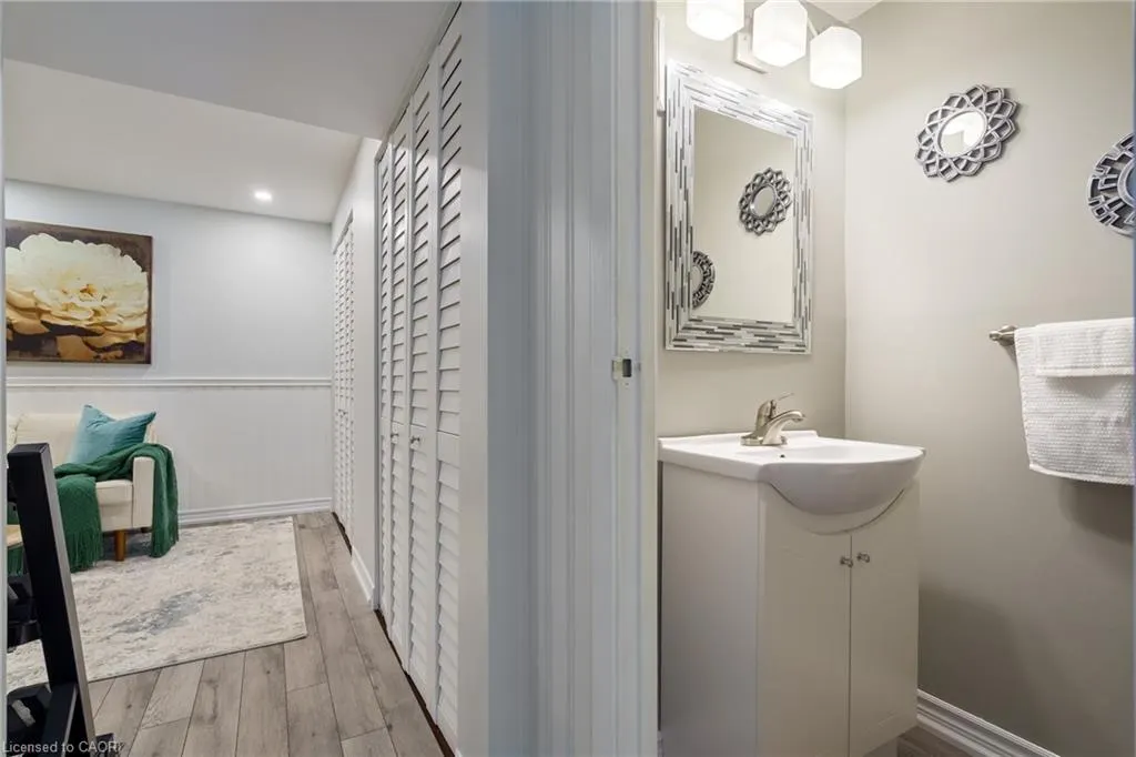 145 Rice Avenue, #22
