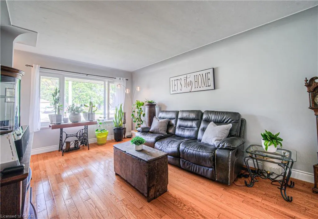 1584 Concession Road