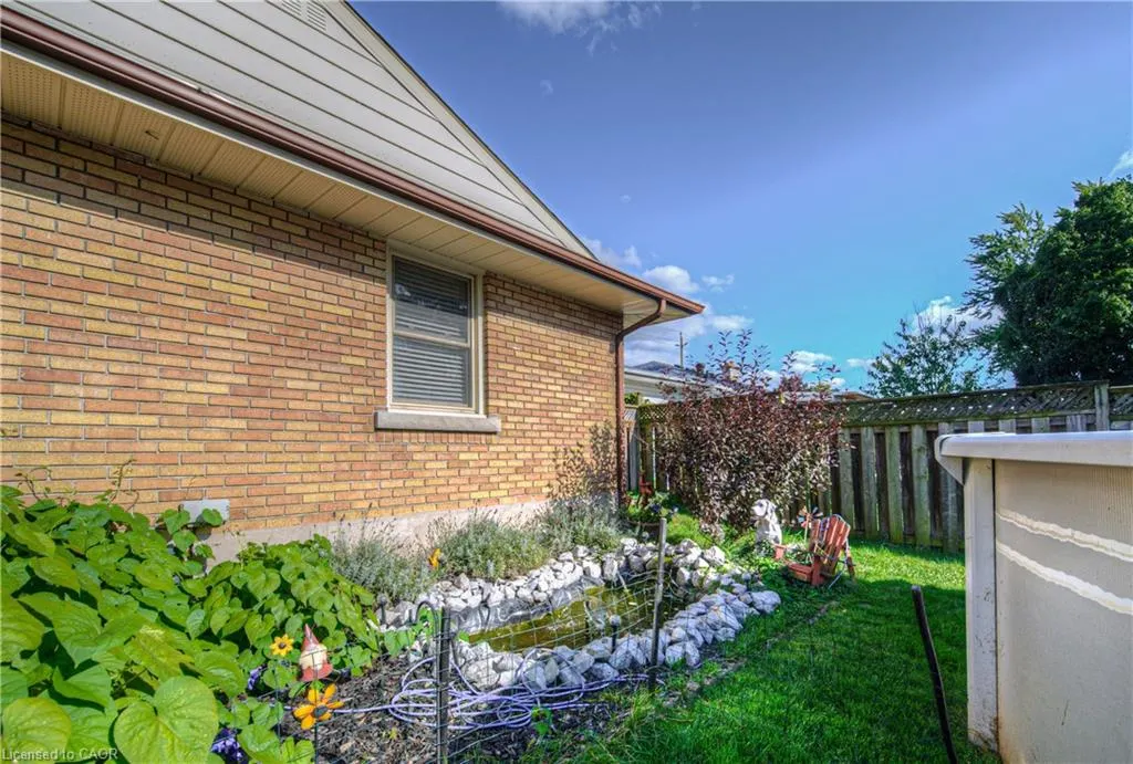 1584 Concession Road