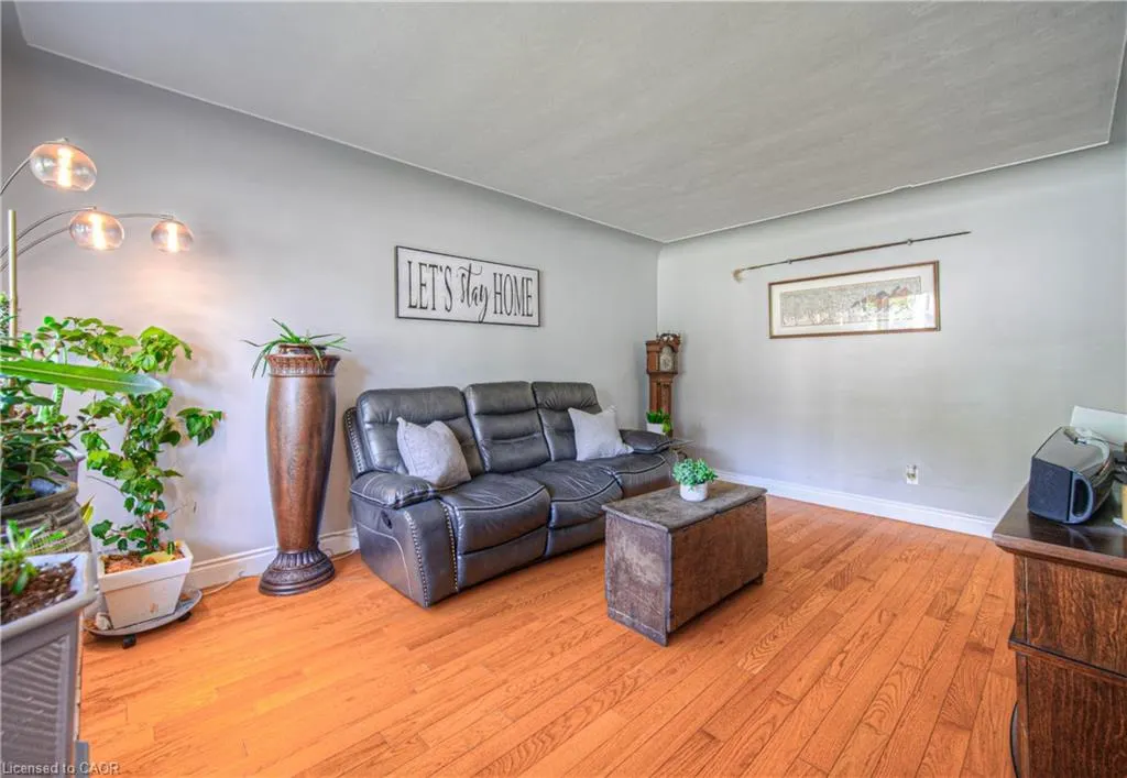 1584 Concession Road